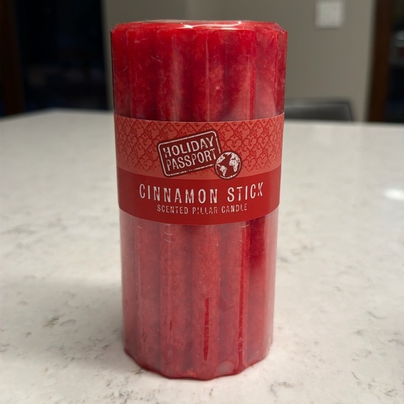 Candle - Picture 1 of 3